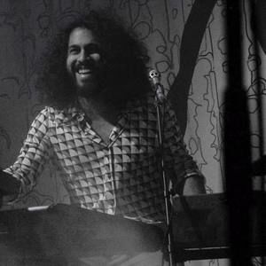 Meet your Posher, Roshane